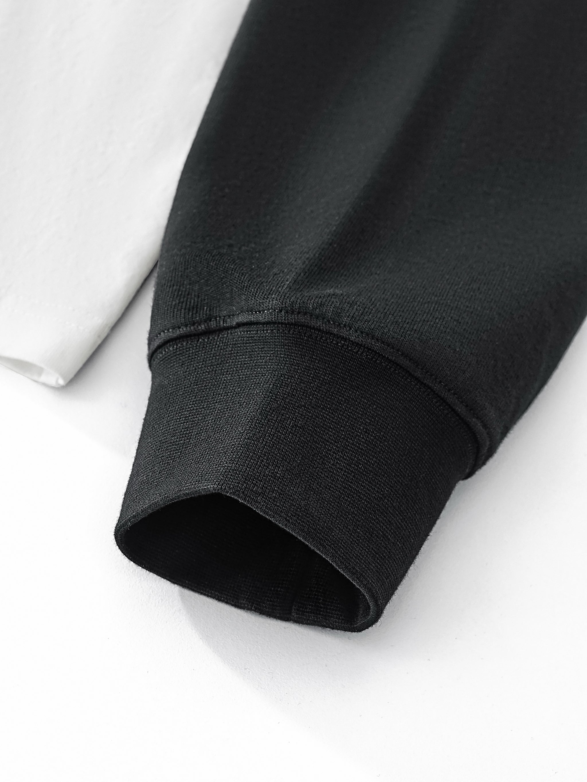 139 Koifish Layered Contrast Sleeve Cotton T-Shirt